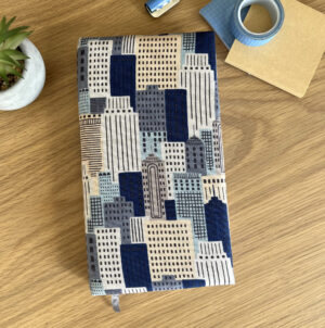 B6+ New York: Checkered grid Notebook