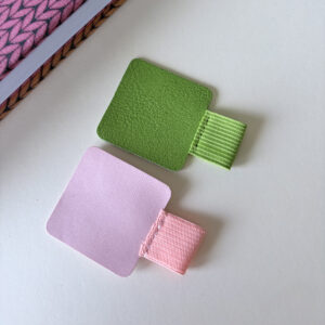 Green pen holder