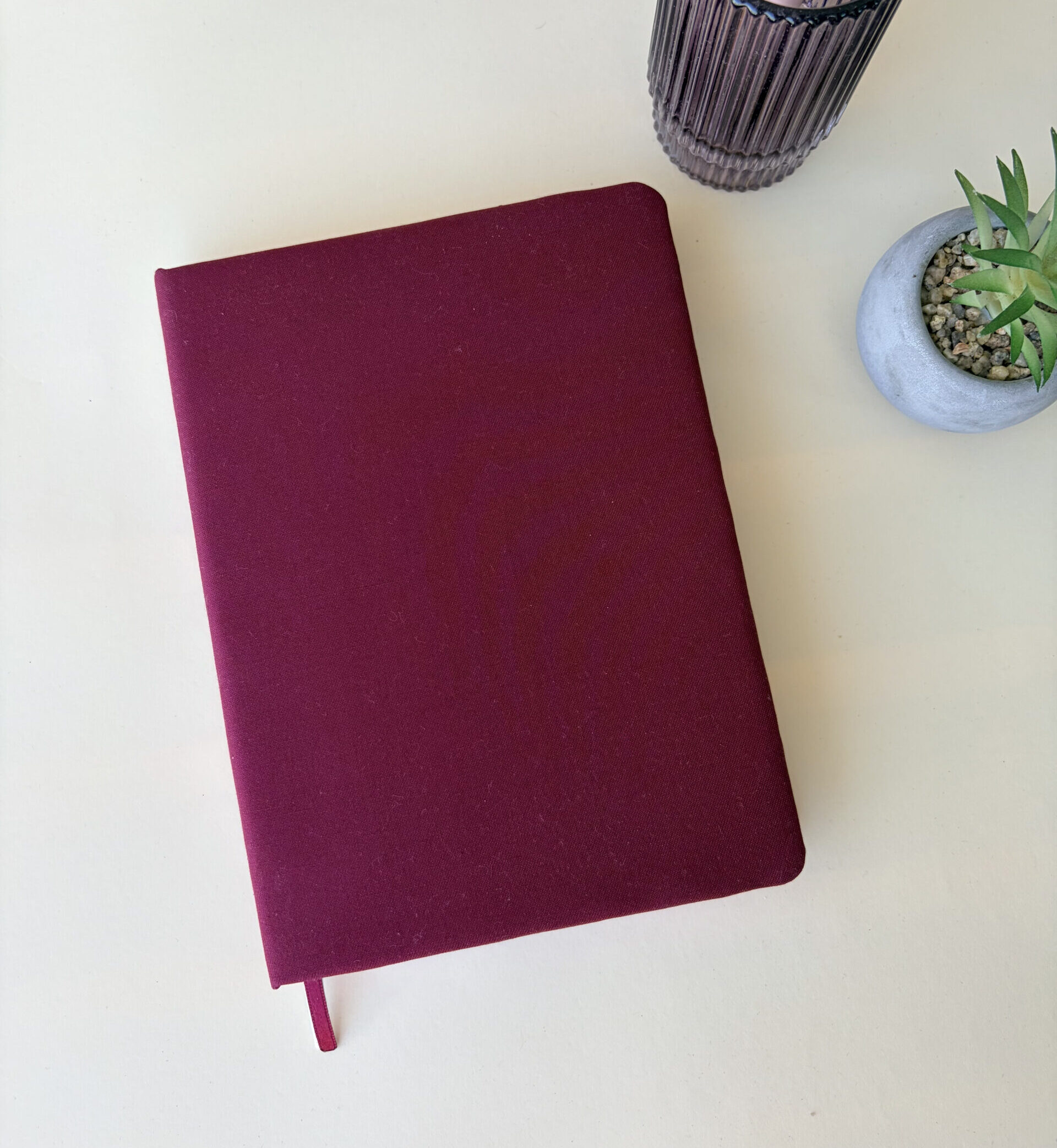 Burgundy A5 Year Planner - Image 2